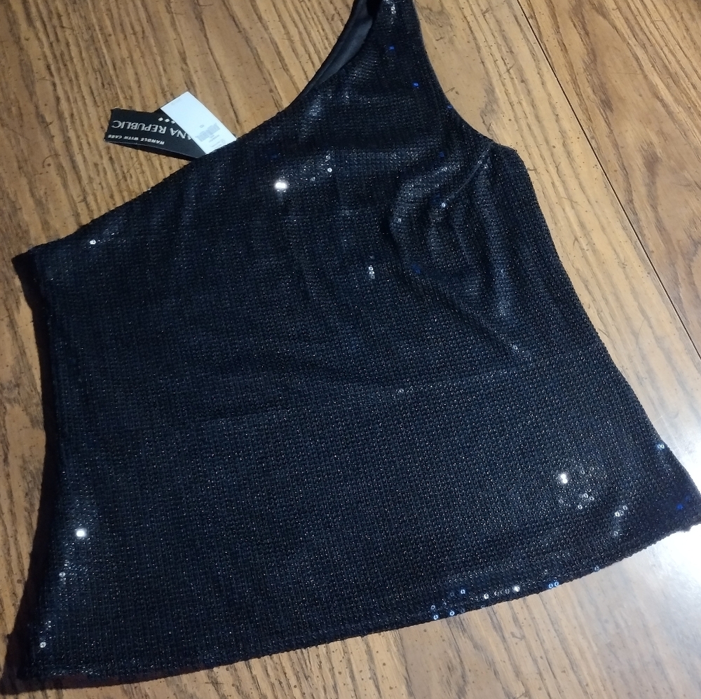 NWT One-Shoulder Elegant Sequined Top
